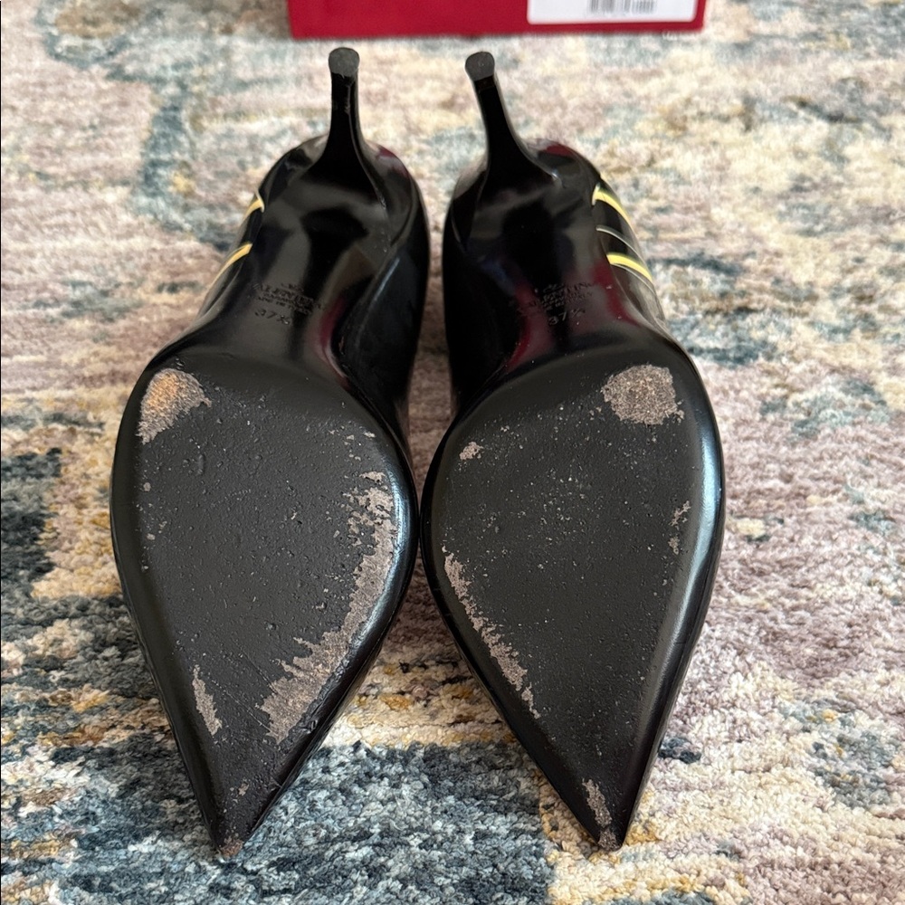 Valentino Garavani Black and White Patent Leather Heels - Picture 5 of 11